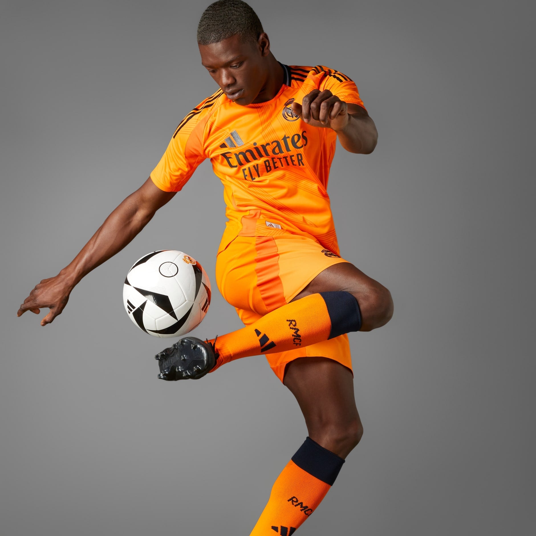 REAL MADRID CF | 24/25 Men's Away Jersey