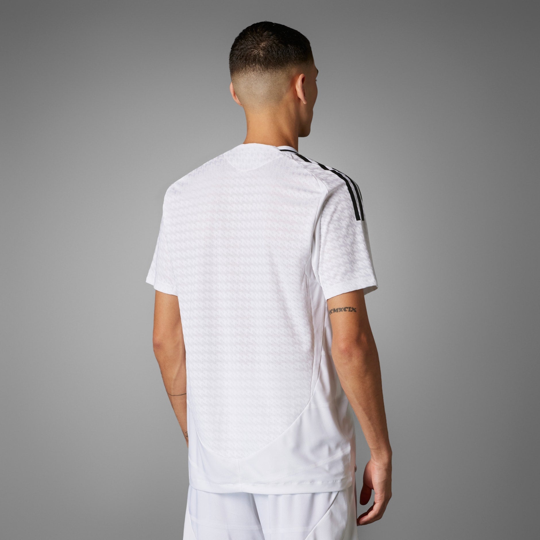 REAL MADRID CF | 24/25 Men's Home Jersey