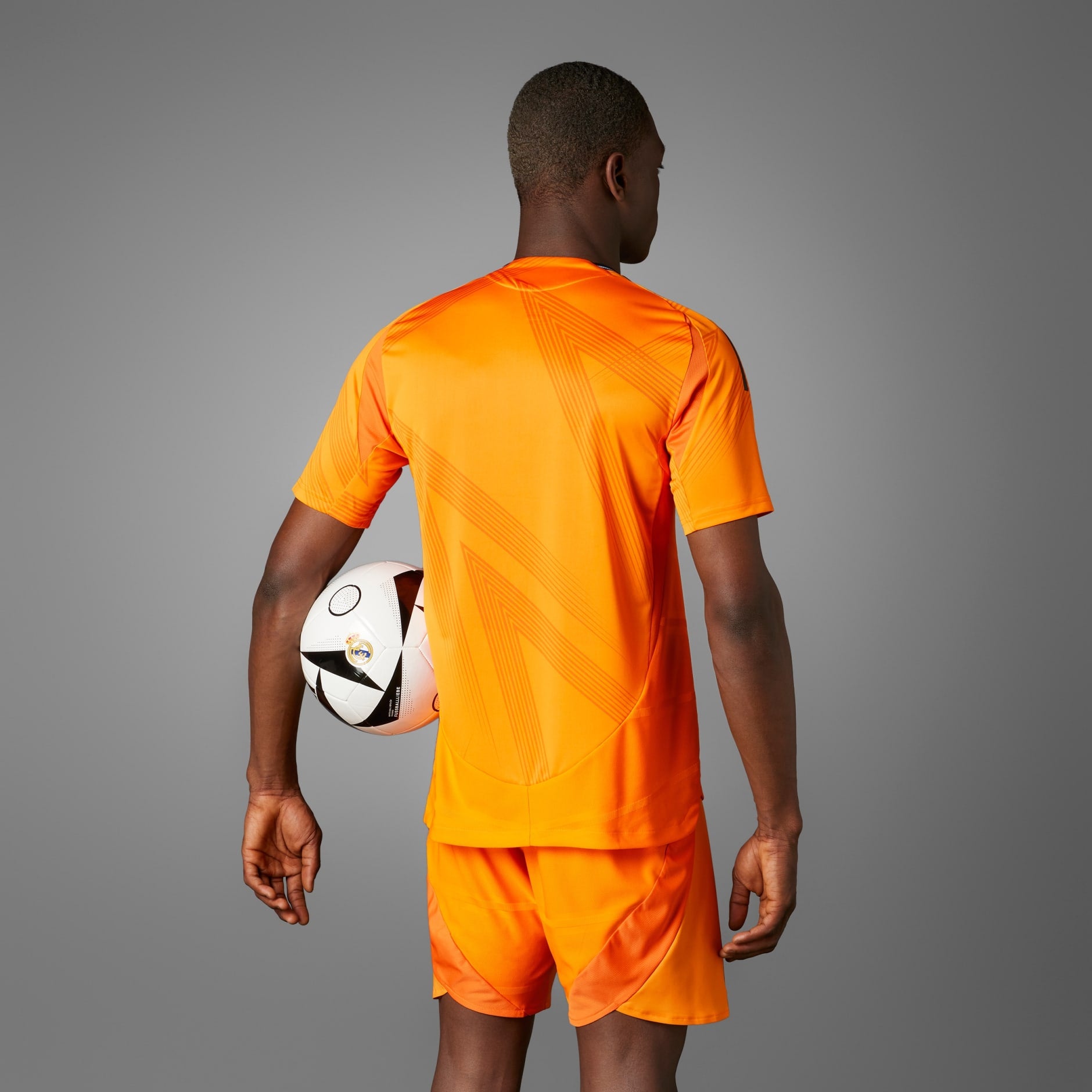 REAL MADRID CF | 24/25 Men's Away Jersey
